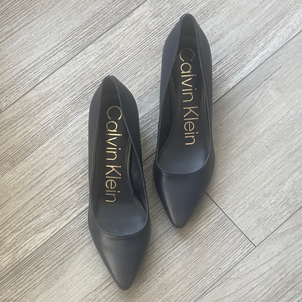 Calvin Klein Women's Navy Blue Heels